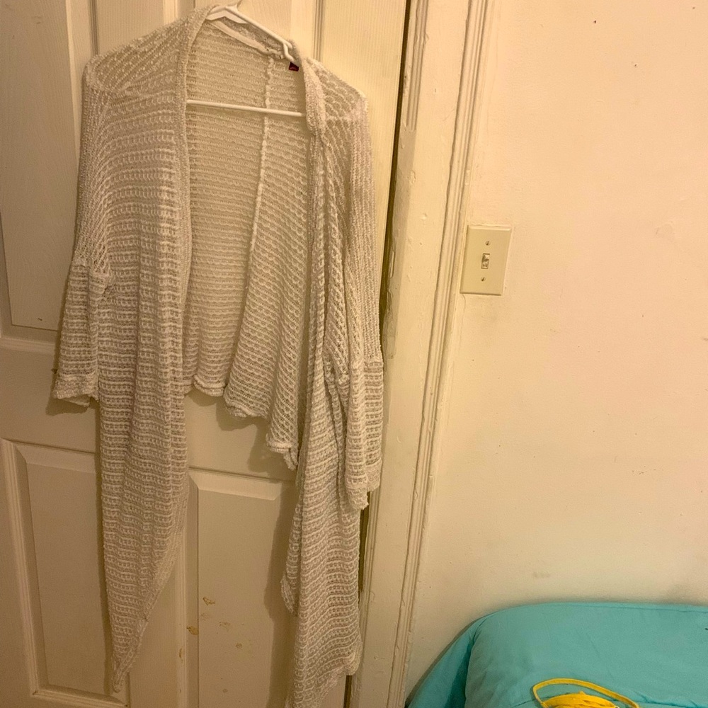 Medium long shall knitted to perfection! SO cozy